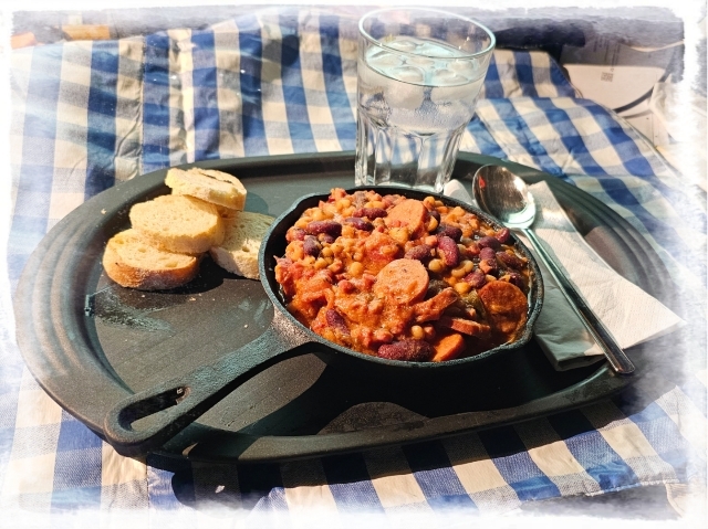 Bohnen mit Speck nach Bud Spencer