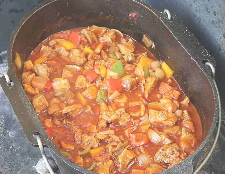 geschmackvoll – SCHASCHLIKTOPF