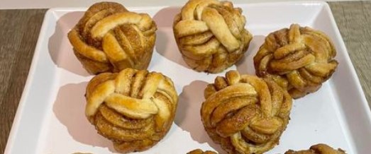 Hefeteig-Zimt-Knoten